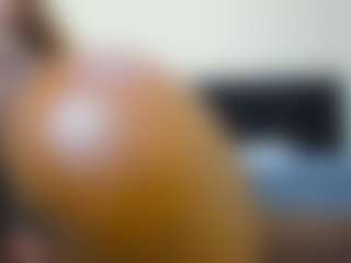 Cutie-bootie's Live Sex Cam Show