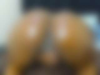 Cutie-bootie's Live Sex Cam Show