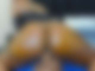 Cutie-bootie's Live Sex Cam Show