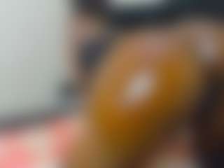 Cutie-bootie's Live Sex Cam Show