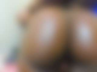 Cutie-bootie's Live Sex Cam Show