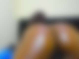 Cutie-bootie's Live Sex Cam Show