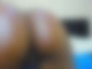 Cutie-bootie's Live Sex Cam Show