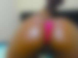 Cutie-bootie's Live Sex Cam Show