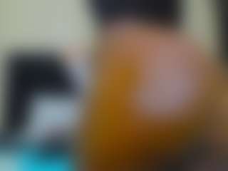 Live cam show with Cutie-bootie - Tease Black on Uber Horny