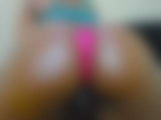 Cutie-bootie's Live Sex Cam Show