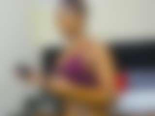 Live cam show with Cutie-bootie - Brown Eyes Teen (18+) on Milfs Live