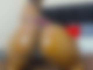 Cutie-bootie's Live Sex Cam Show