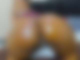 Show de câmera ao vivo com Cutie-bootie - Athletic Ebony no Camsoda