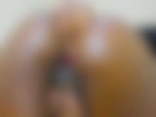 Cutie-bootie's Live Sex Cam Show