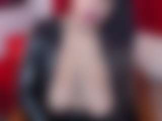 Live cam show with LunaxxxCandy - Colombia on slutload