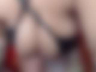 Live cam show with LunaxxxCandy - Latex on TeamSkeetLive