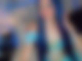 aliz-free's Live Sex Cam Show