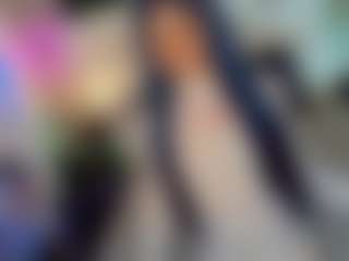 aliz-free's Live Sex Cam Show