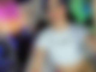 Live cam show with aliz-free - Teen (18+) on https://playwithruby.com