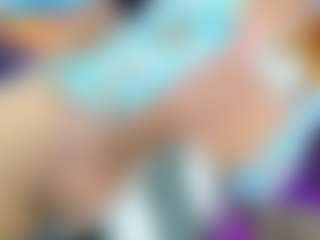 aliz-free's Live Sex Cam Show