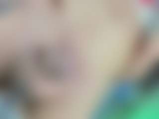 aliz-free's Live Sex Cam Show