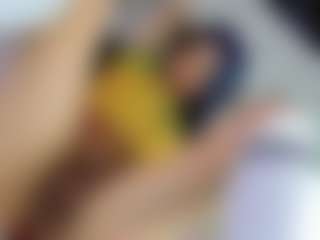 Live cam show with aliz-free - Smoking on Camsoda