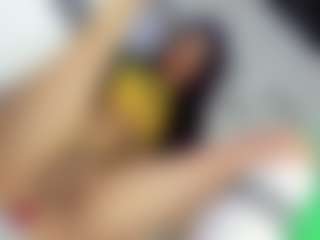Live cam show with aliz-free - Gape on Camsoda