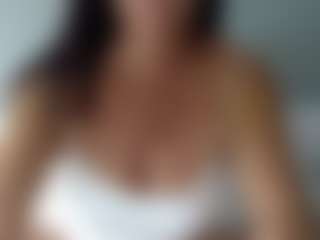 LindaBr75's Live Sex Cam Show