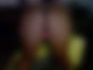 LindaBr75's Live Sex Cam Show
