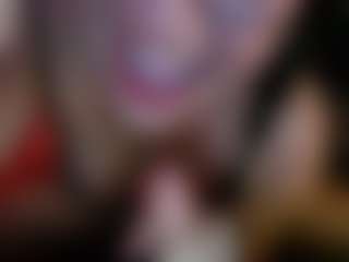 Live cam show with LindaBr75 - Granny MILF on Livezox