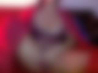 Live cam show with LindaBr75 - Trimmed Granny on sexylive.show