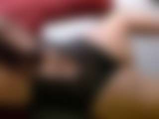 LindaBr75 MILF webcam performer live streaming