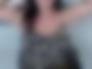 Live cam show with LindaBr75 - Full Nudity on Strip Flash - Live Sex Shows