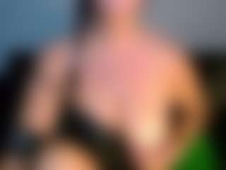 LindaBr75's Live Sex Cam Show