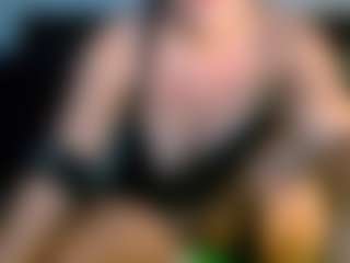 LindaBr75's Live Sex Cam Show