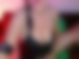 Live cam show with LindaBr75 - Strip MILF on TottyGirls