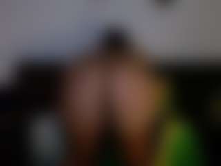 LindaBr75's Live Sex Cam Show