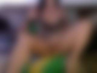Live cam show with LindaBr75 - Trimmed Granny on Camsoda