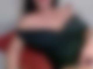 Live cam show with LindaBr75 - Granny on Camsoda