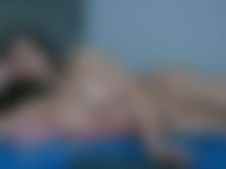 Live cam show with Jazz - Smoke on boobsie.com