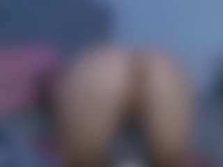 Live cam show with Jazz - Smoking on xxxlivecams.org