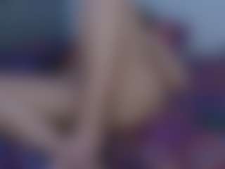 Live cam show with Jazz - Green Eyes on CamClone