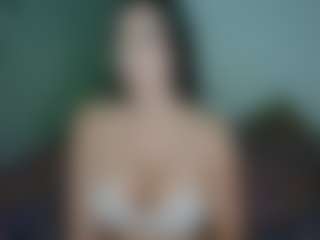 Live cam show with Jazz - Public on Instabang