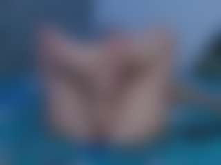 Live cam show with Jazz - Green Eyes on Dare Cams