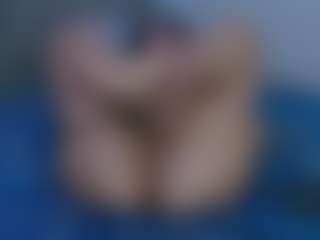Live cam show with Jazz - Oil on hrnylive.com