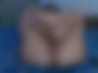 Live cam show with Jazz - Tight on Free Soda