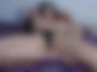 Live cam show with Jazz - Smoke on CamClone