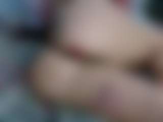 Live cam show with Jazz - Facial Piercings on TastyBlacksLive