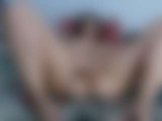 Live cam show with Jazz - Shaved Pussy Teen (18+) on SpunkLive
