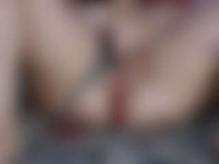 Live cam show with Jazz - Smoke on hotwifechat.live