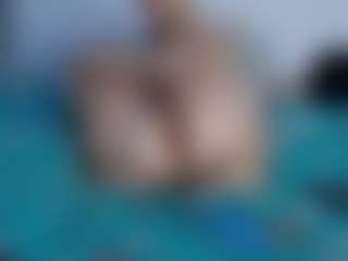 Live cam show with Jazz - Green Eyes on testsause.com
