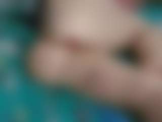 Live-Cam-Show mit Jazz - Smoking auf Camsoda