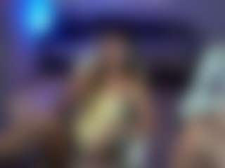 uniquesofiia's Live Sex Cam Show