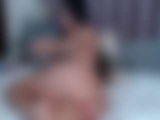 Live cam show with kendallrose - Blowjob on Fit Hotties